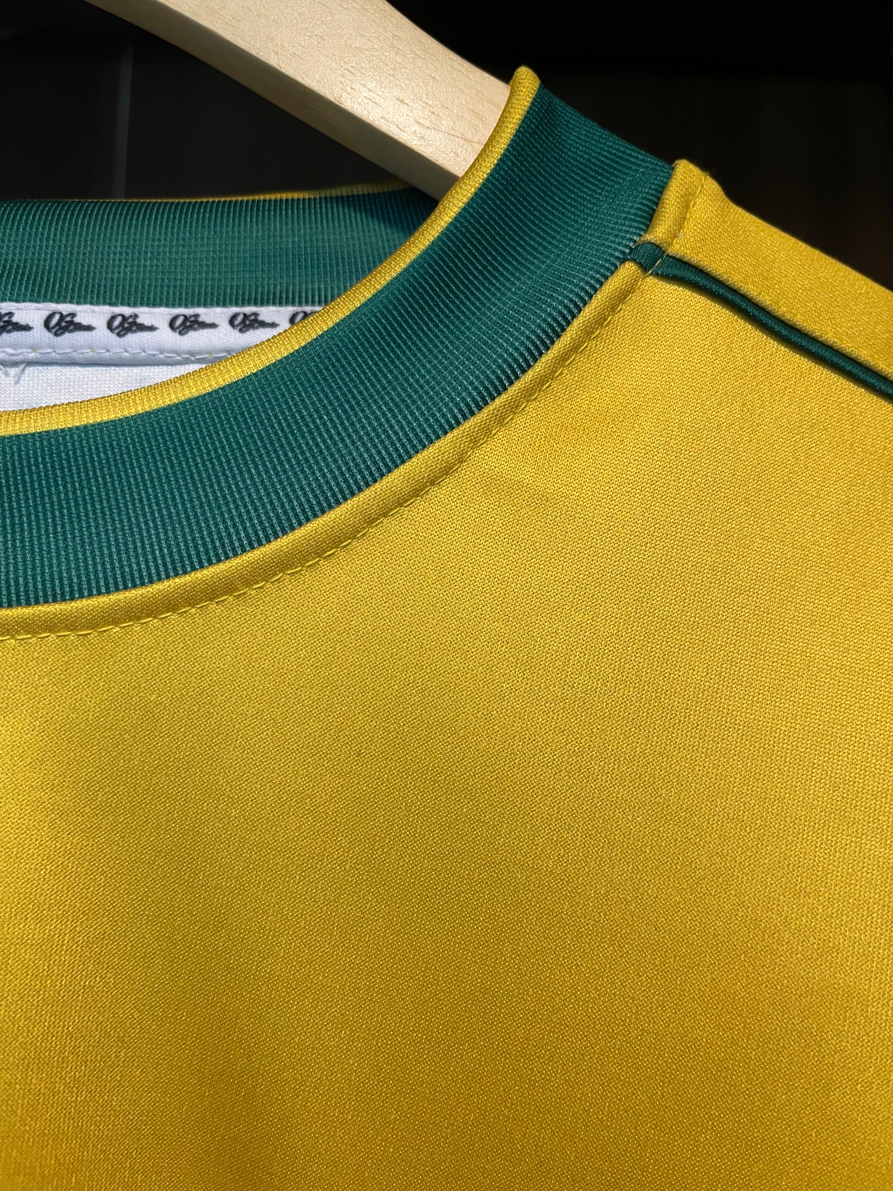 Brésil Édition Favélas - Heritage Yellow